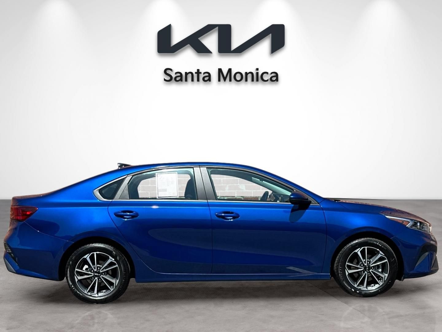 Certified 2024 Kia Forte LXS FWD image 8