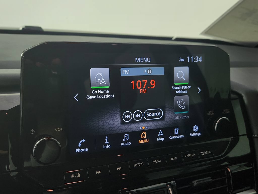 Used 2024 Nissan Pathfinder SL AWD/4WD image 25
