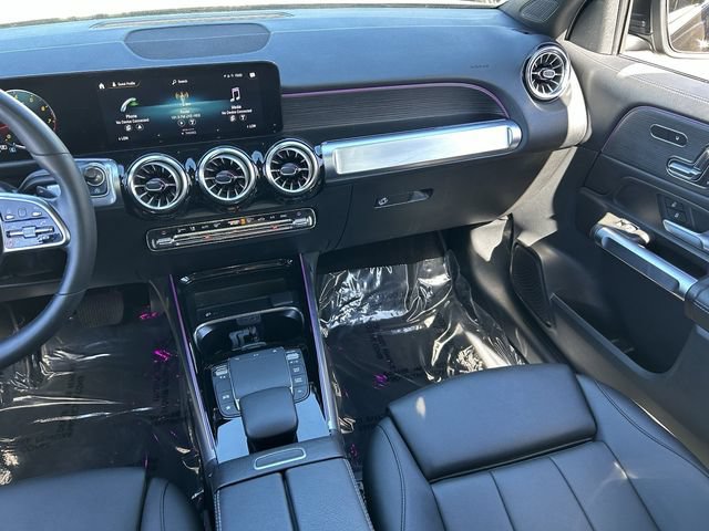 Used 2023 Mercedes-Benz GLB 250 image 18