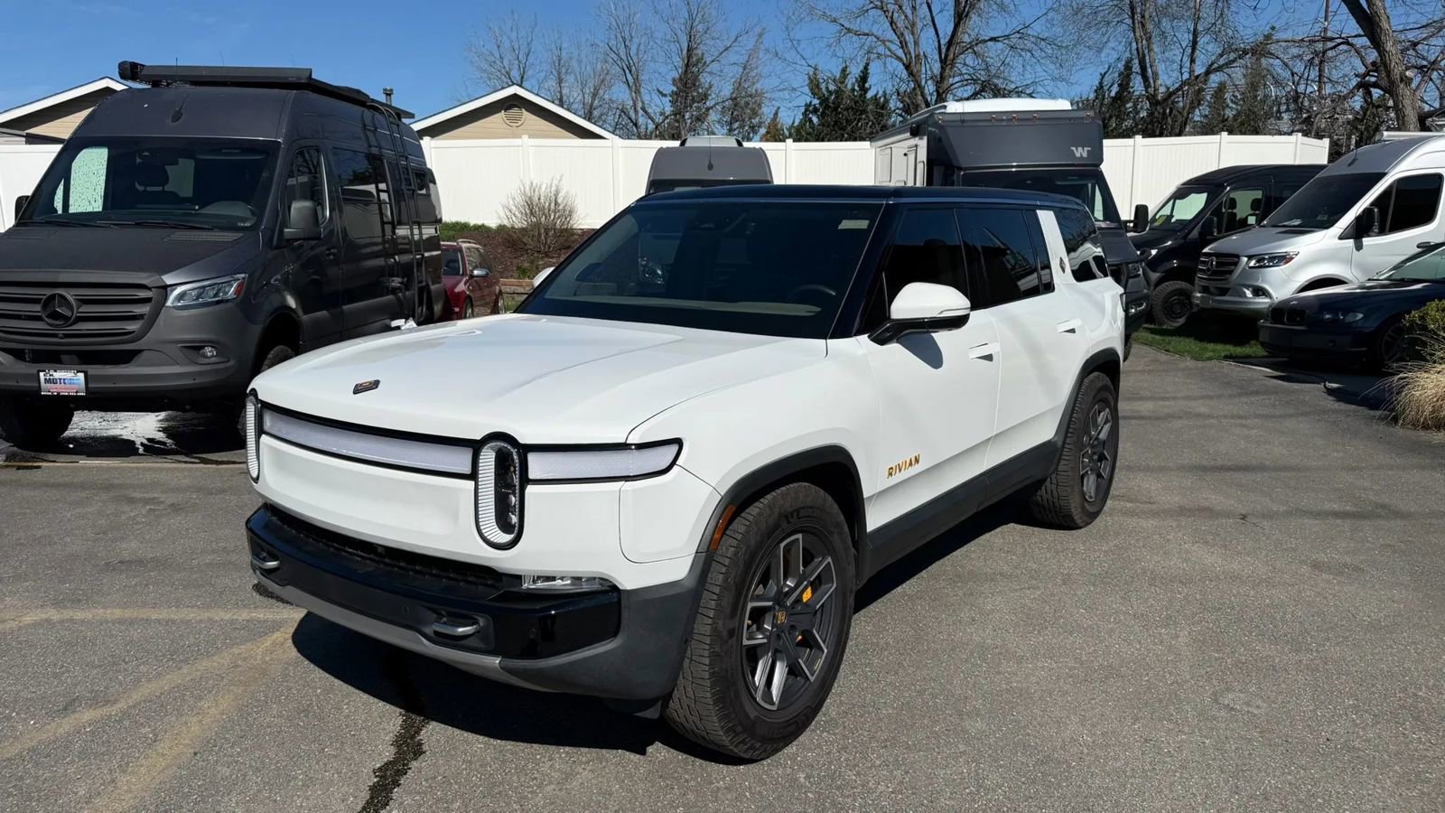 Used 2023 Rivian R1S Launch Edition AWD/4WD image 7