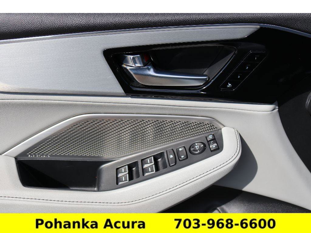 Certified 2023 Acura MDX SH-AWD w/ Technology Package image 23