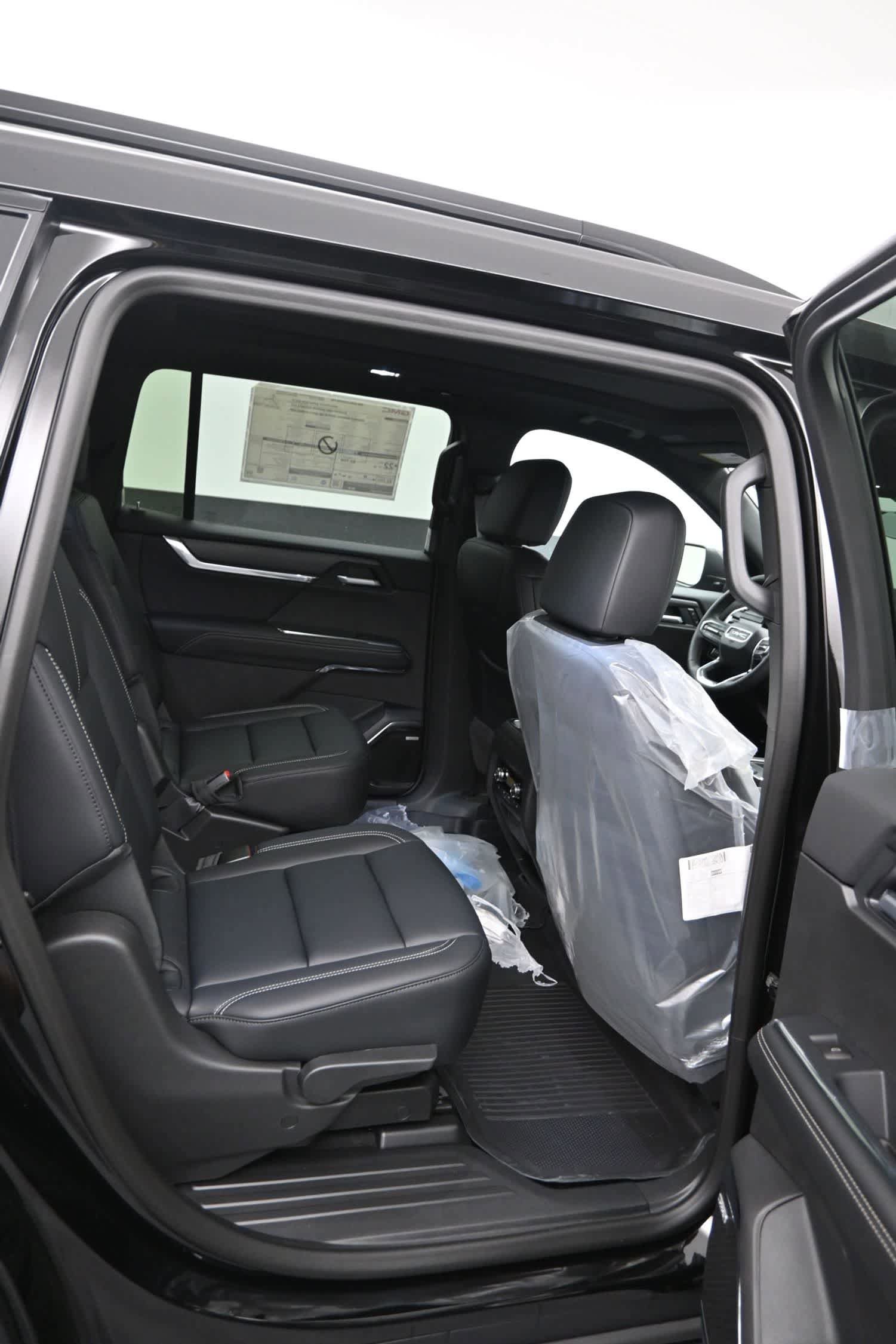 New 2026 GMC Acadia Elevation w/ Black Edition FWD image 12