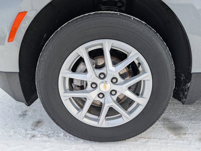 Used 2024 Chevrolet Equinox LS image 26