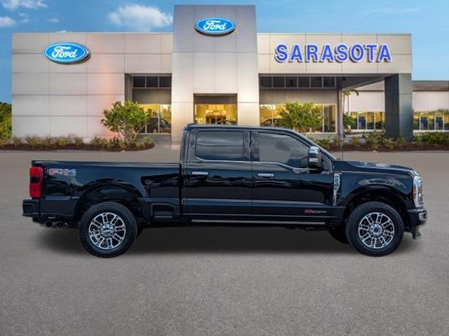 Used 2025 Ford F250 Platinum w/ Platinum Plus Package AWD/4WD image 1