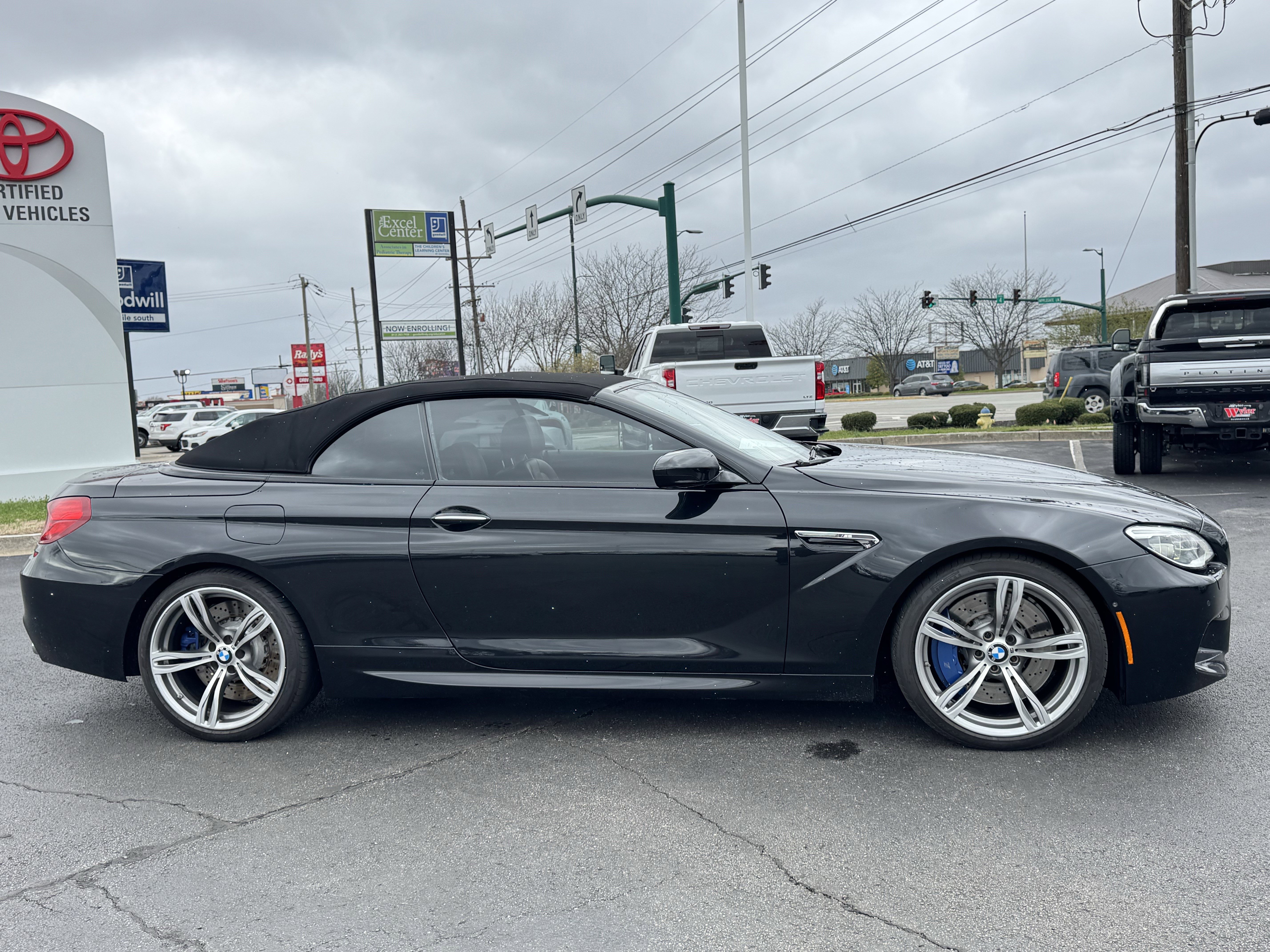 Used 2016 BMW M6 Convertible w/ Executive Package image 16