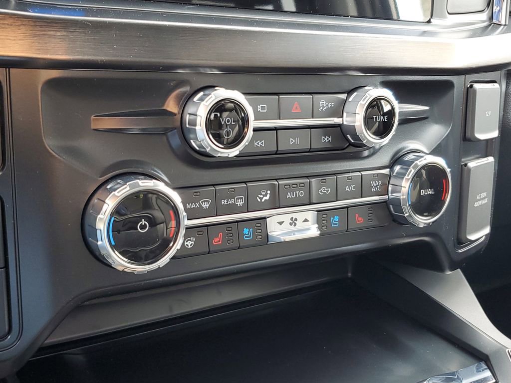 New 2026 Ford F350 4x4 Crew Cab Super Duty image 21