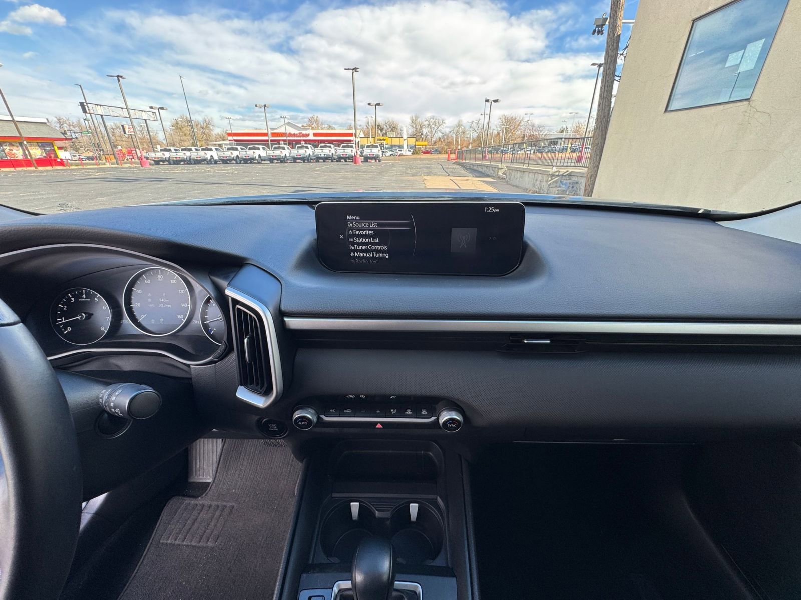 Used 2025 MAZDA CX-50 AWD 2.5 S w/ Select Package image 18