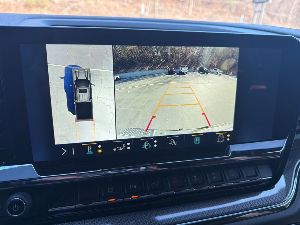 Used 2024 Chevrolet Silverado 2500 ZR2 w/ Technology Package image 15