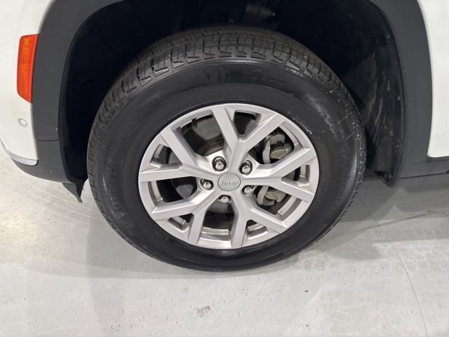 Used 2022 Jeep Grand Cherokee L Limited w/ Luxury Tech Group II image 40