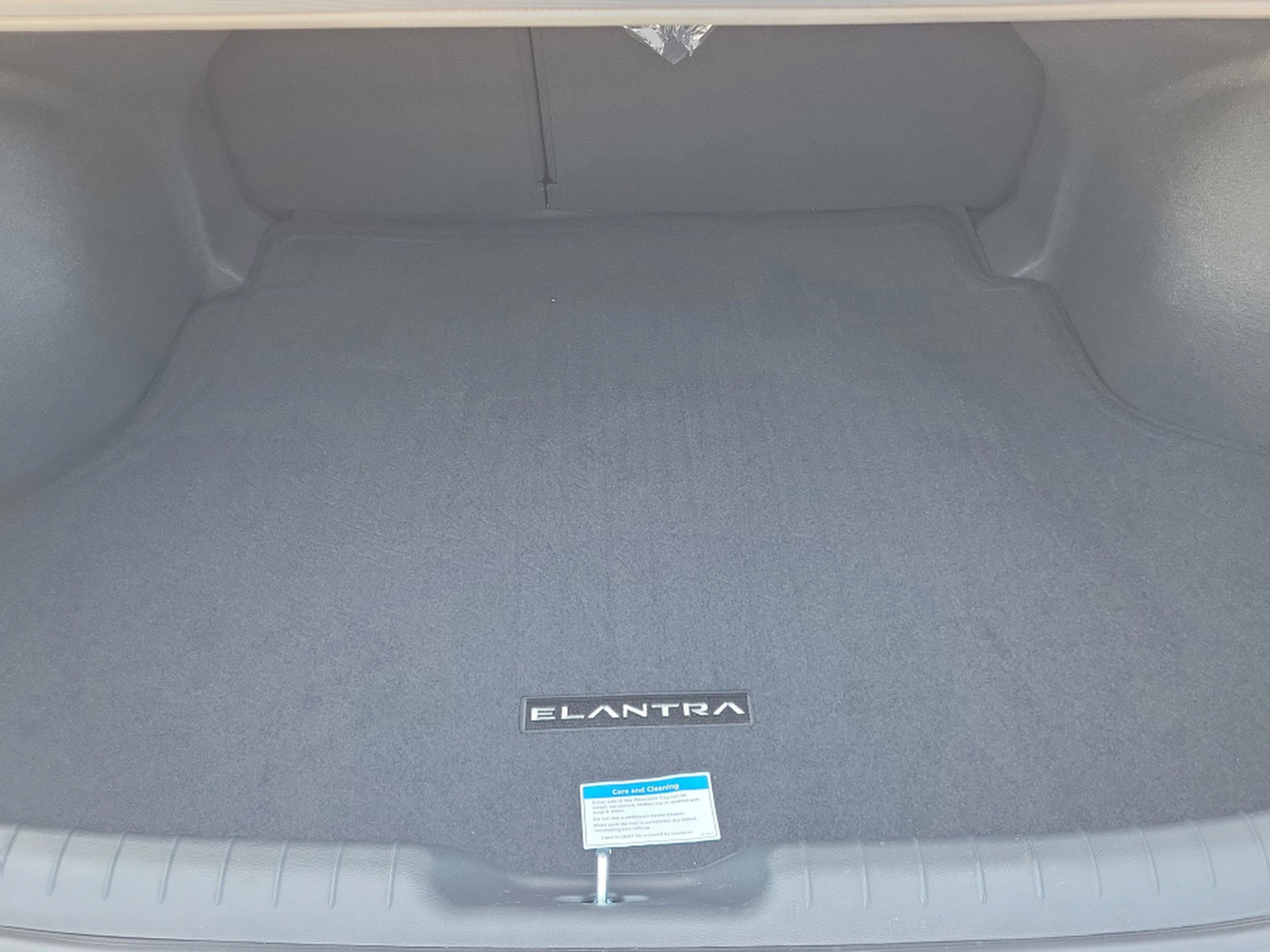 New 2026 Hyundai Elantra SEL Sport image 29