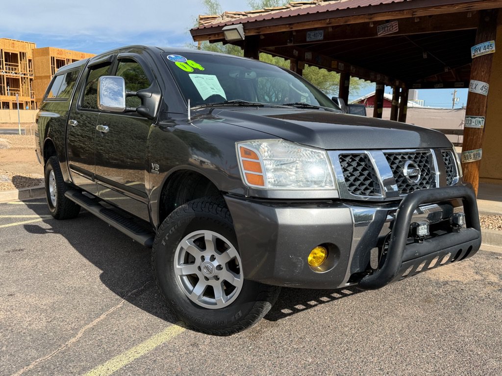 Used 2004 Nissan Titan LE w/ (NAV) Nissan Navigation Pkg AWD/4WD image 2