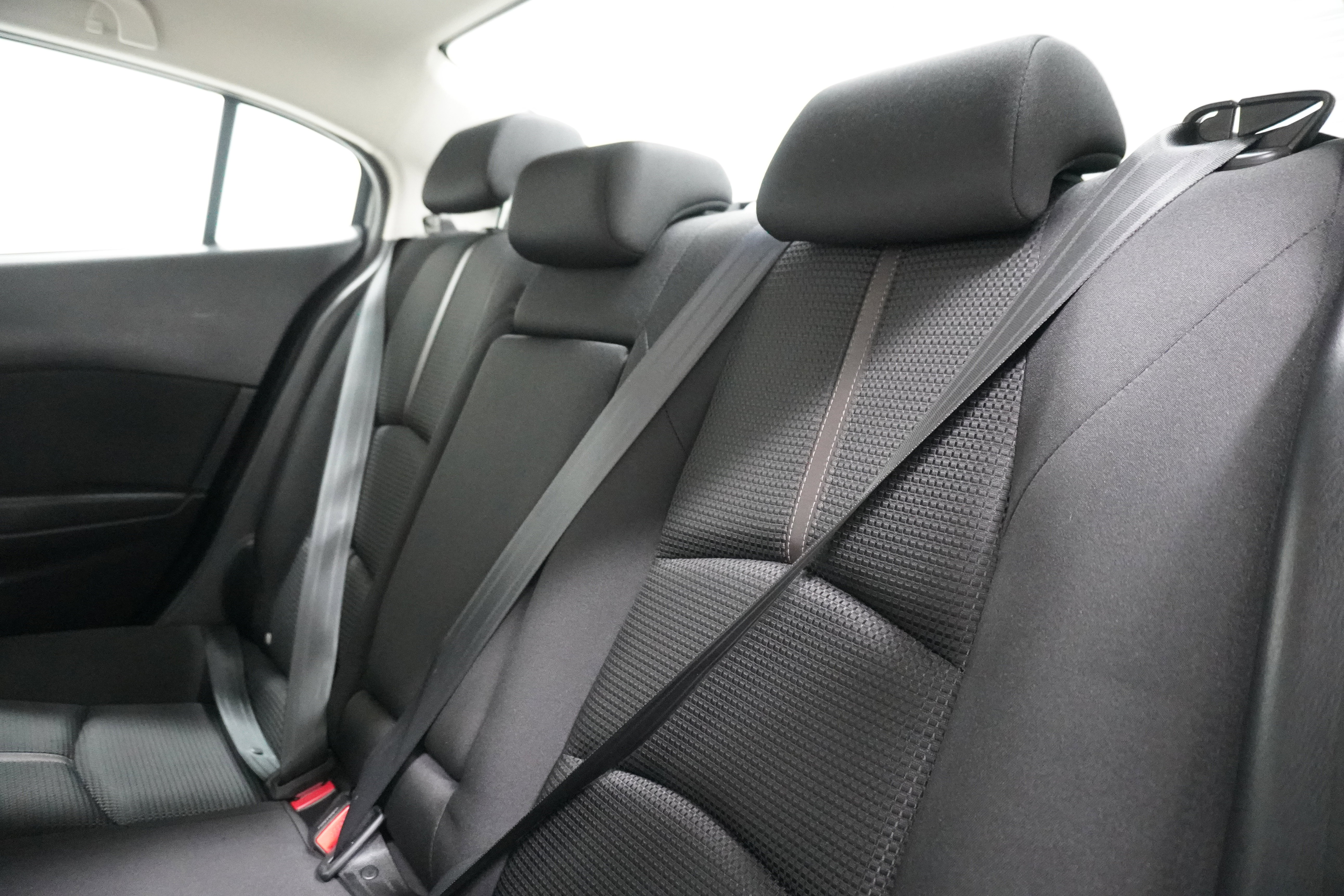 Used 2018 MAZDA MAZDA3 Sport w/ Preferred Equipment Package image 13