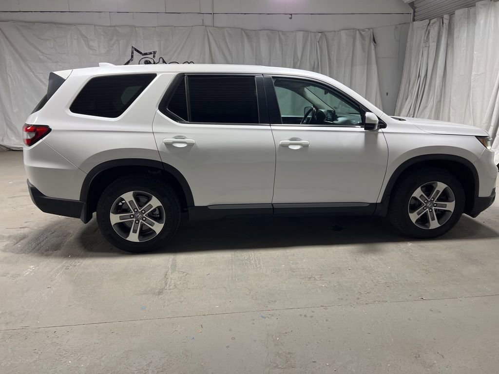 Used 2023 Honda Pilot EX-L image 8