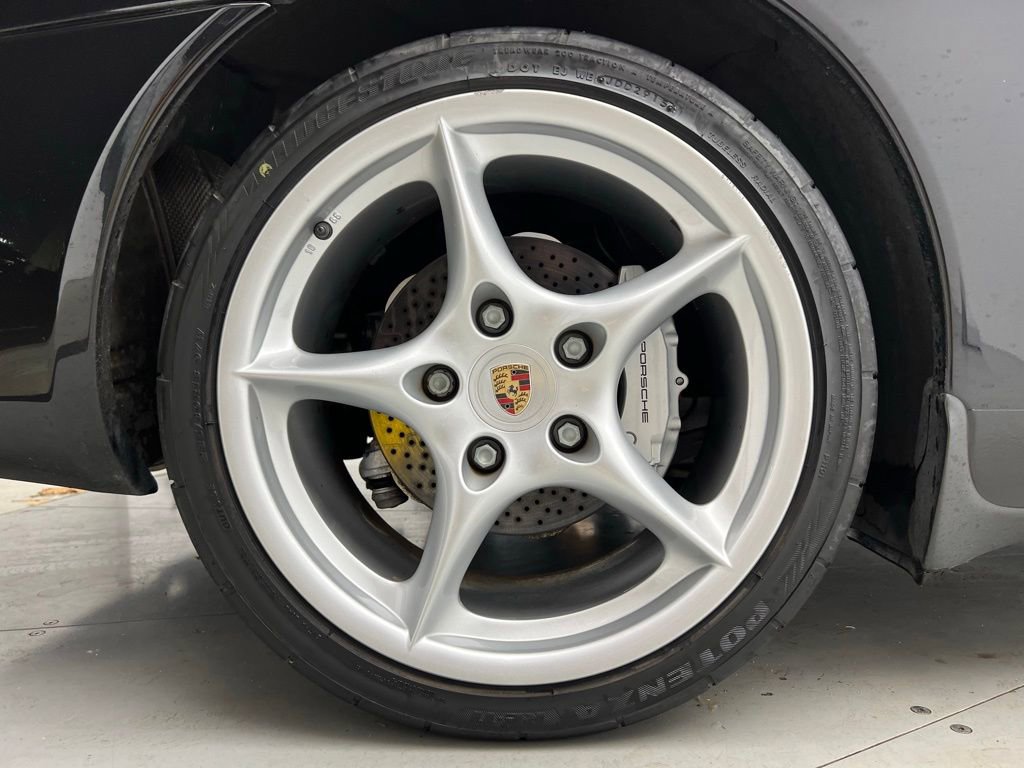 Used 2003 Porsche 911 Carrera 4 image 32