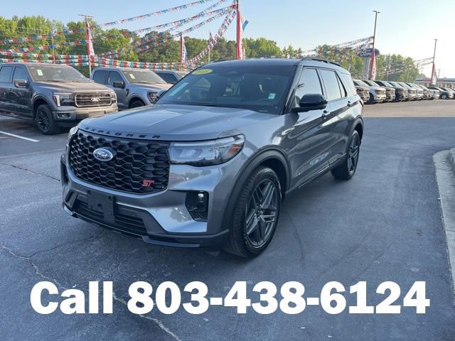 Used 2025 Ford Explorer ST AWD/4WD image 38