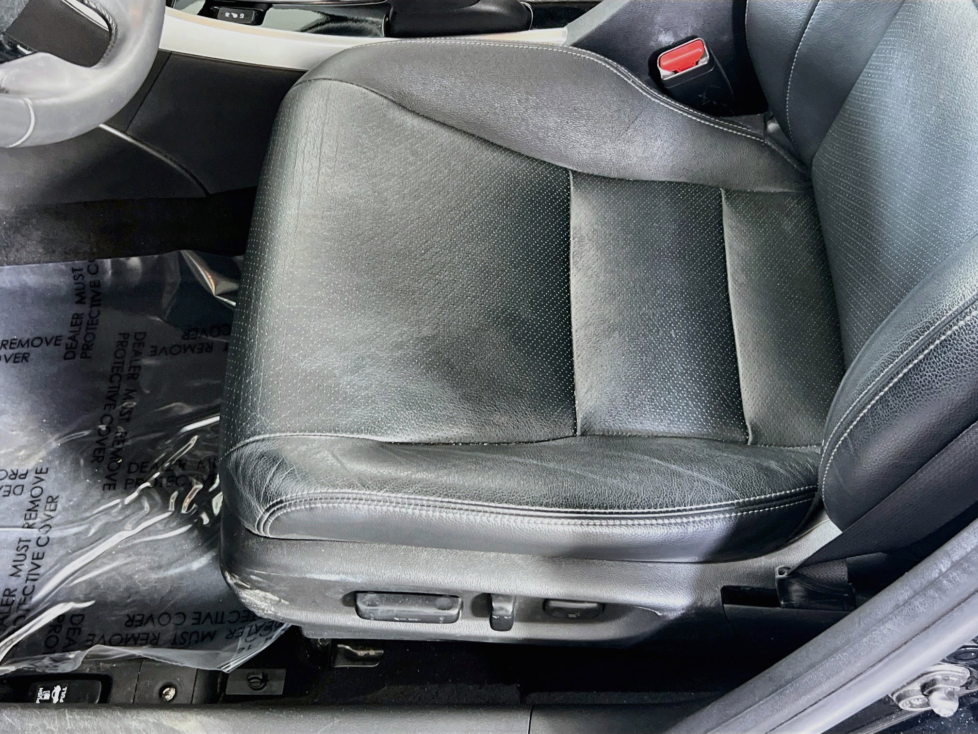 Used 2017 Honda Accord EX-L image 18