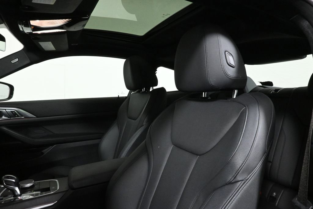 Used 2021 BMW 430i xDrive 430i xDrive w/ Convenience Package image 16