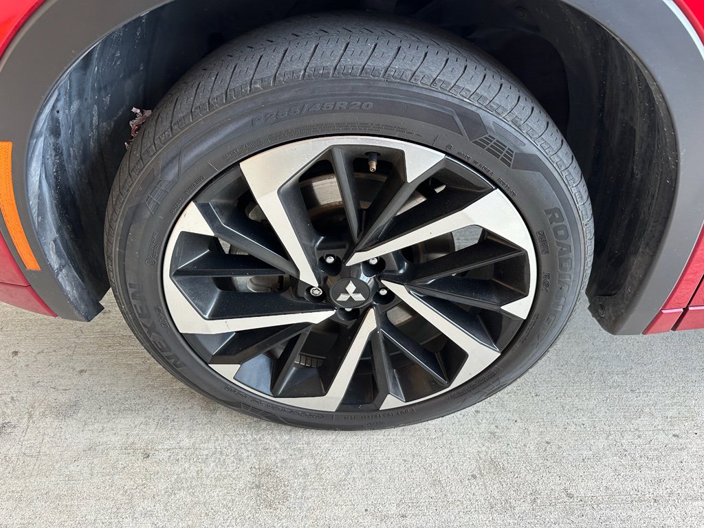 Used 2023 Mitsubishi Outlander SEL 40th Anniversary image 36