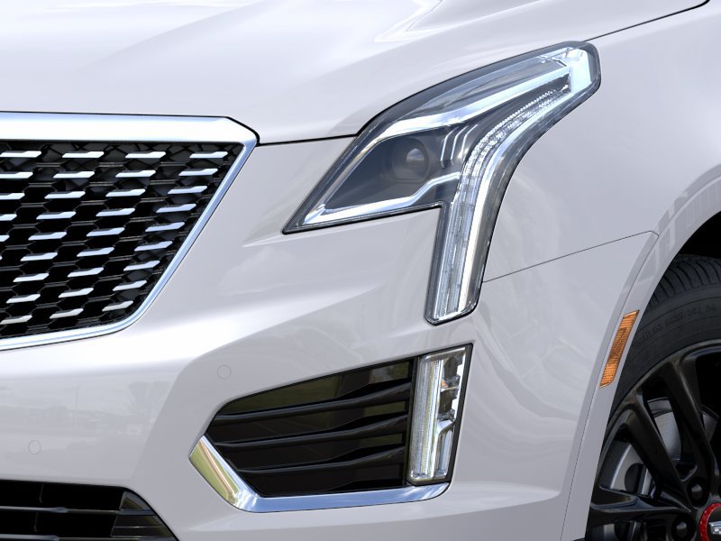 New 2025 Cadillac XT5 Luxury w/ LPO, Red Accent Package FWD image 10