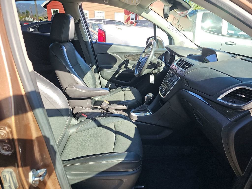 Used 2016 Buick Encore FWD image 9