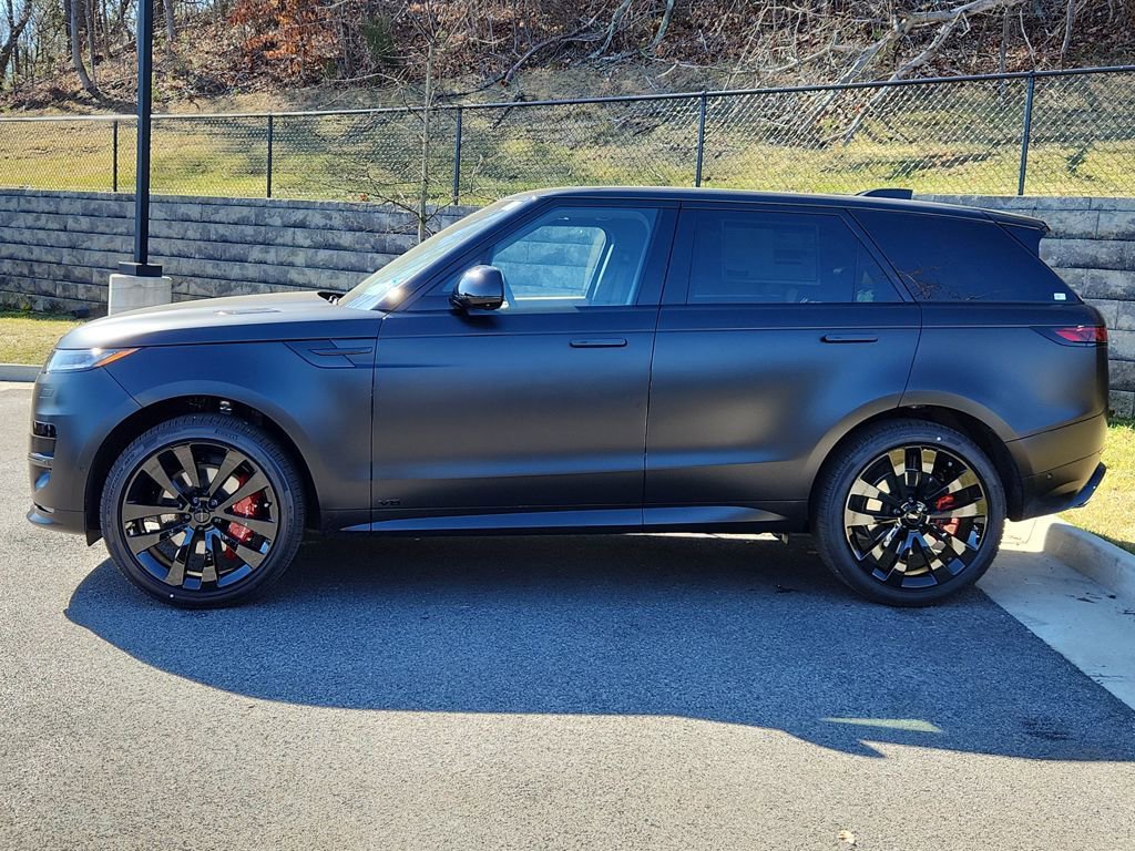 New 2026 Land Rover Range Rover Sport Dynamic SE AWD/4WD image 6
