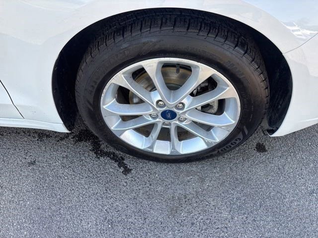 Used 2019 Ford Fusion SE FWD image 41