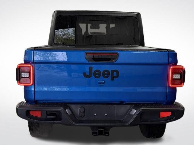 Used 2024 Jeep Gladiator Sport AWD/4WD image 7