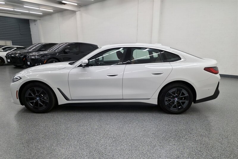 Used 2023 BMW i4 eDrive35 w/ Premium Package RWD image 5