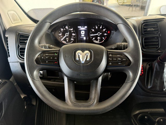 Used 2025 RAM ProMaster 2500 w/ Convenience Group FWD image 20