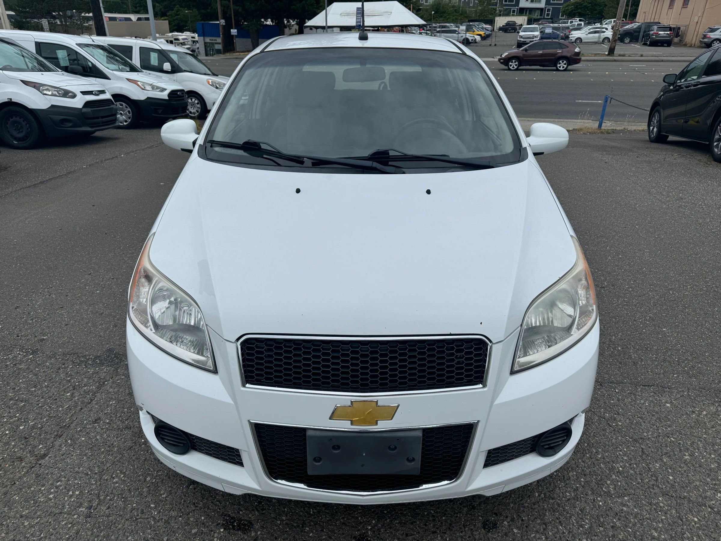Used 2011 Chevrolet Aveo5 LS image 2