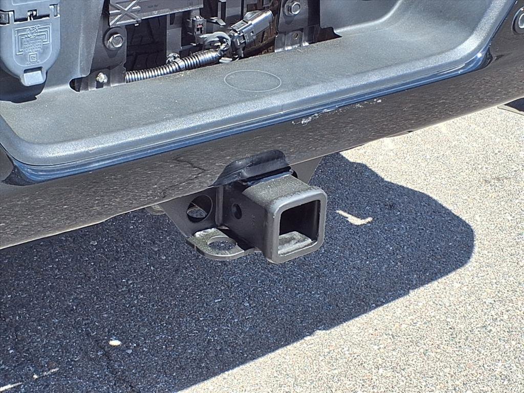 Used 2021 Chevrolet Silverado 1500 LT Trail Boss w/ Convenience Package II image 6