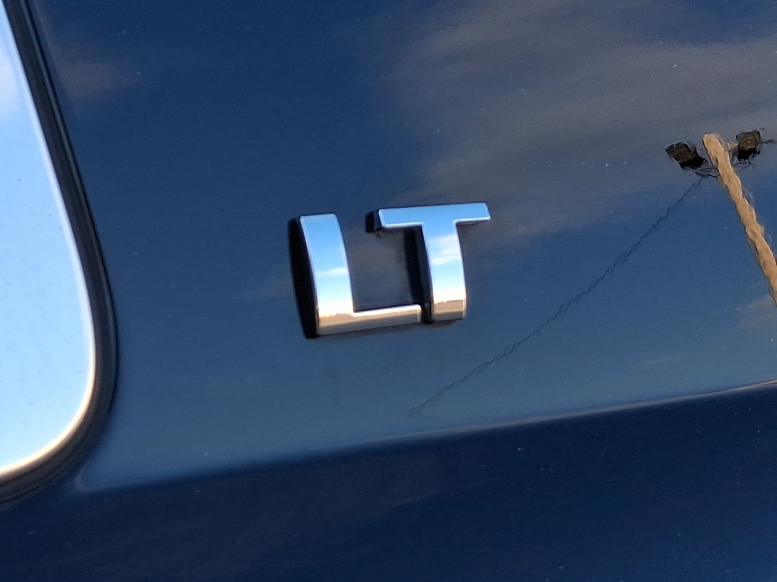 Used 2018 Chevrolet Suburban LT image 32