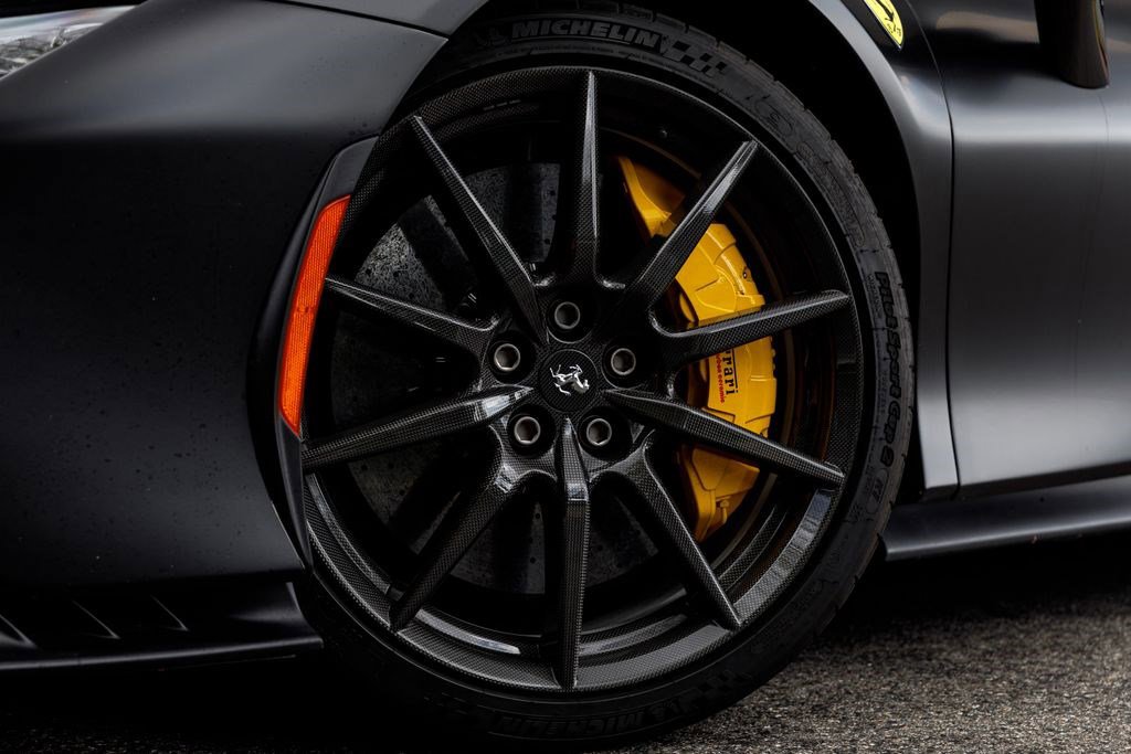 Used 2022 Ferrari SF90 Spider AWD/4WD image 38