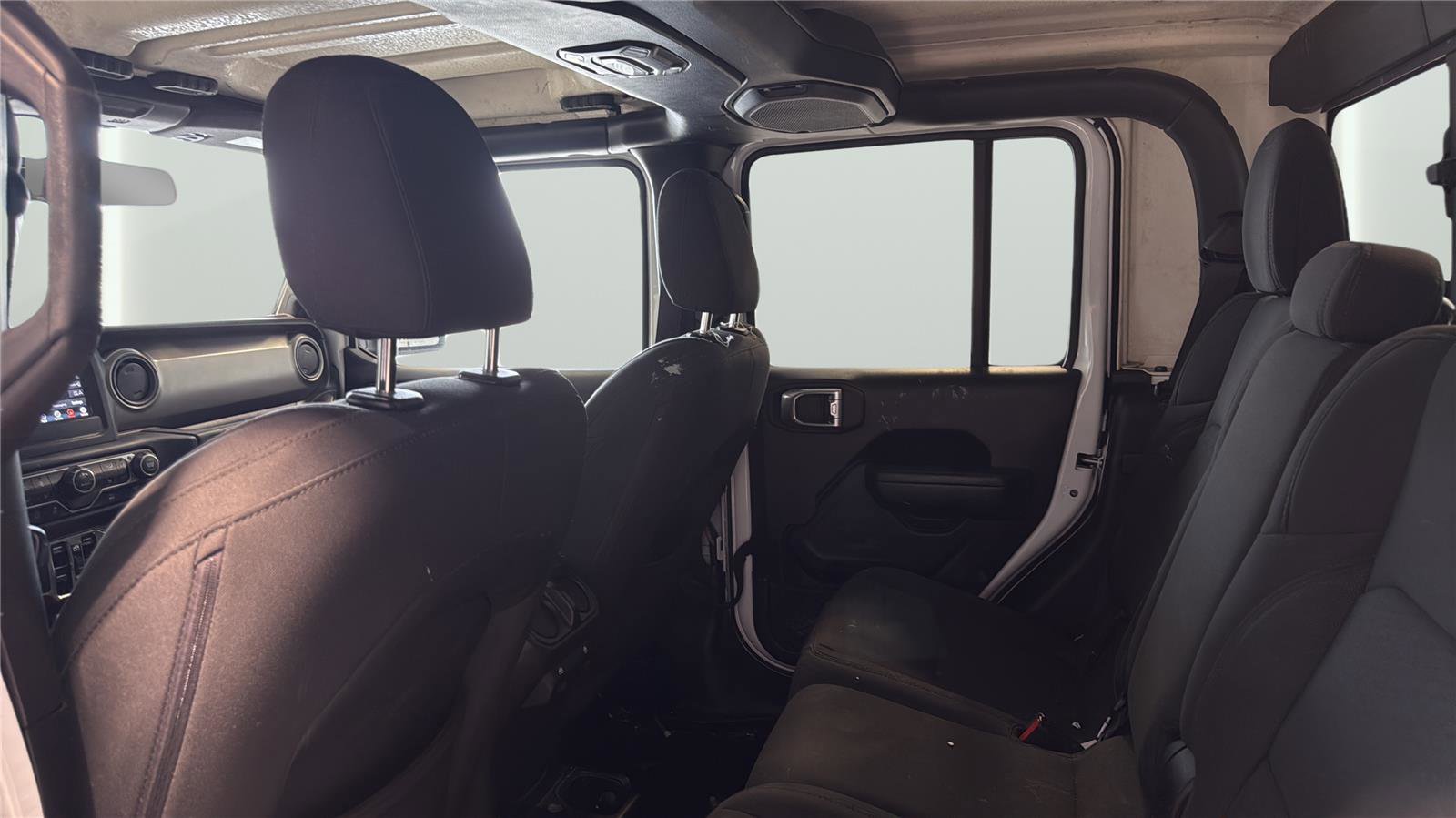 Used 2022 Jeep Gladiator Sport image 17