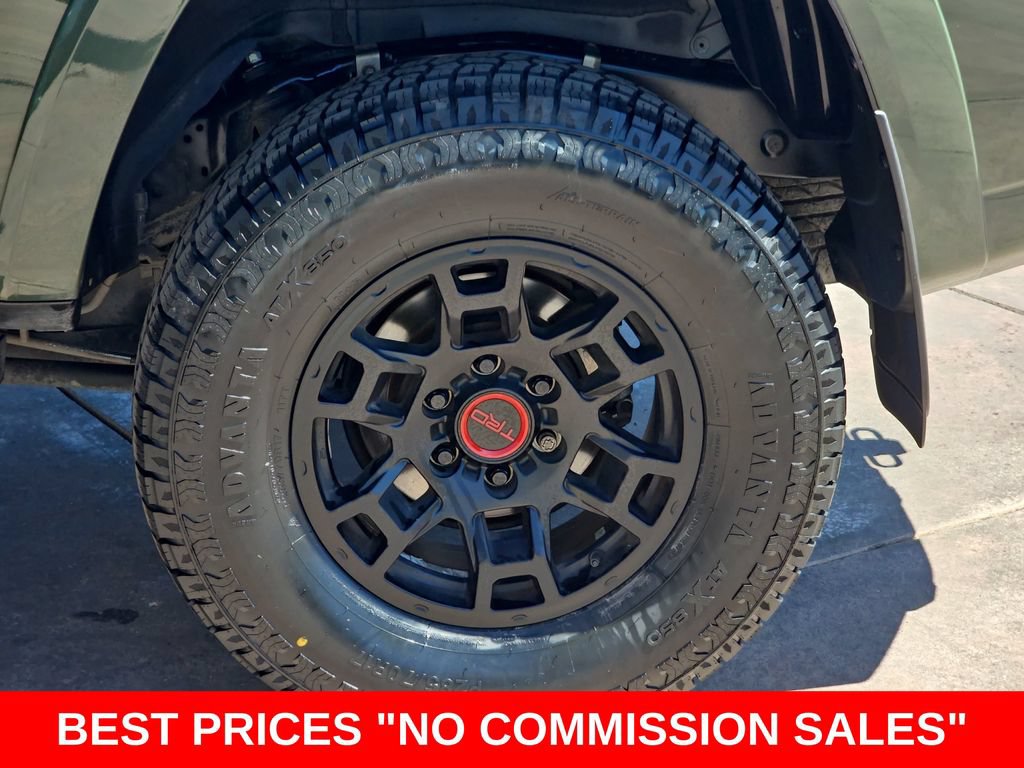 Used 2022 Toyota 4Runner TRD Off-Road Premium w/ TRD Black Wheel Package (TMS) AWD/4WD image 36