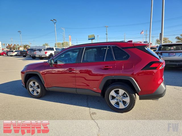 Used 2025 Toyota RAV4 LE image 24