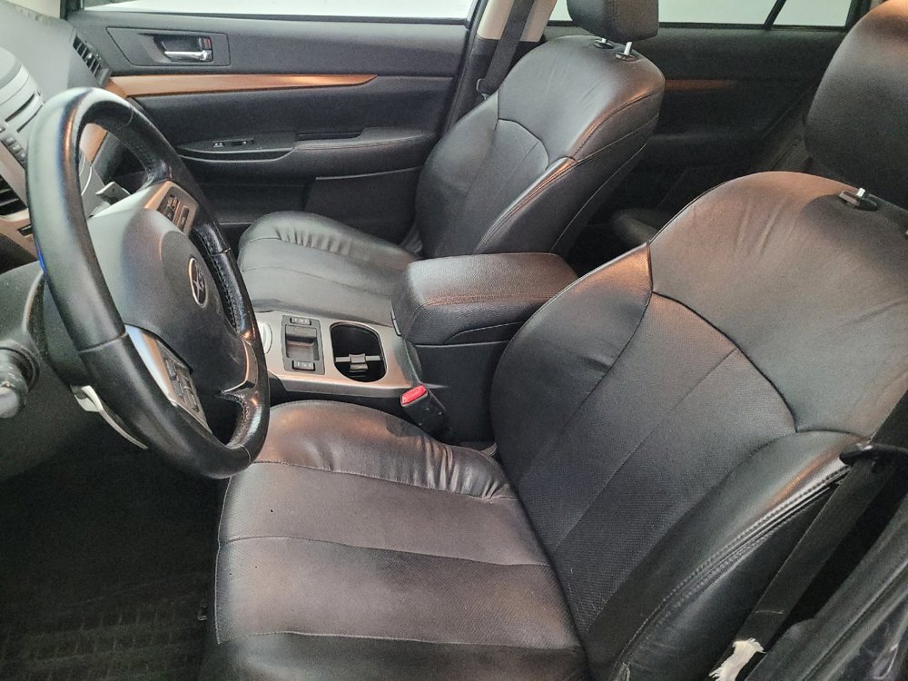 Used 2013 Subaru Outback 2.5i Limited w/ Moonroof Pkg image 17