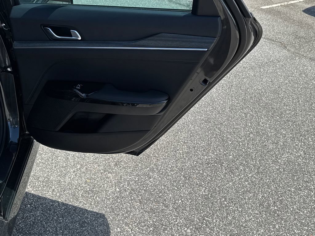 New 2025 Kia K5 EX image 16