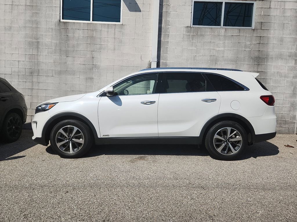 Used 2019 Kia Sorento EX w/ EX Touring Package AWD/4WD image 2
