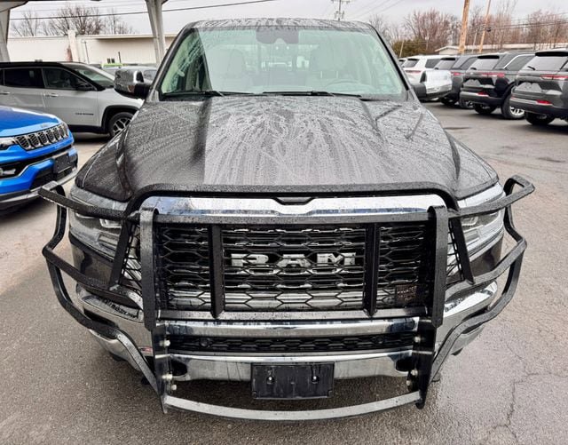 Used 2024 RAM 1500 Limited AWD/4WD image 9