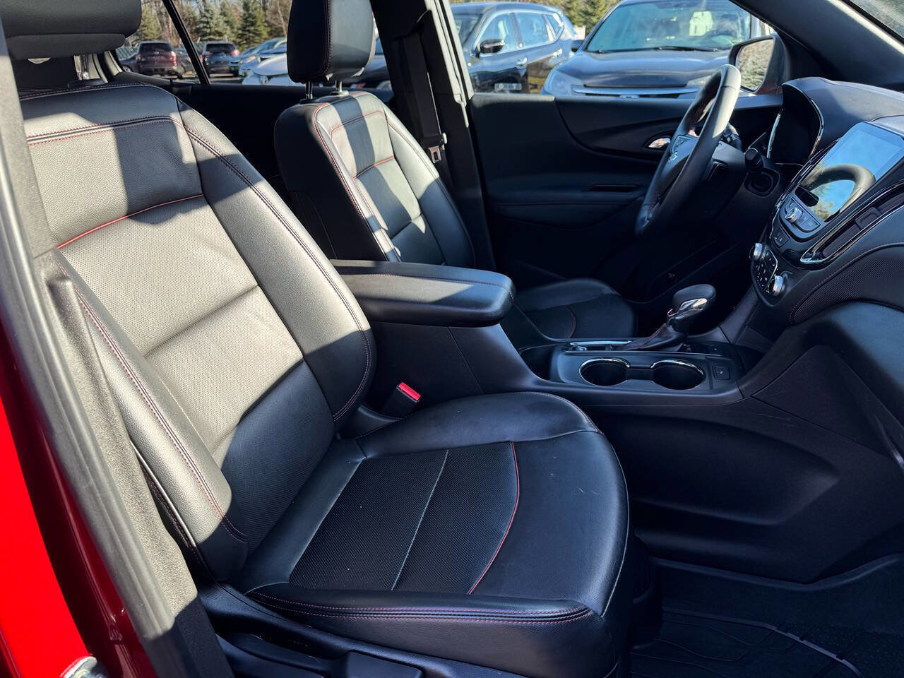 Used 2023 Chevrolet Equinox RS w/ RS Leather Package image 24