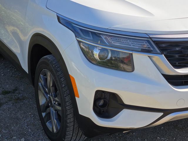 Certified 2021 Kia Seltos S FWD image 4