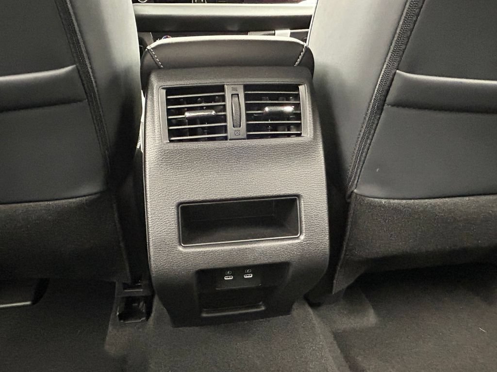 New 2026 Mitsubishi Outlander SE FWD image 43