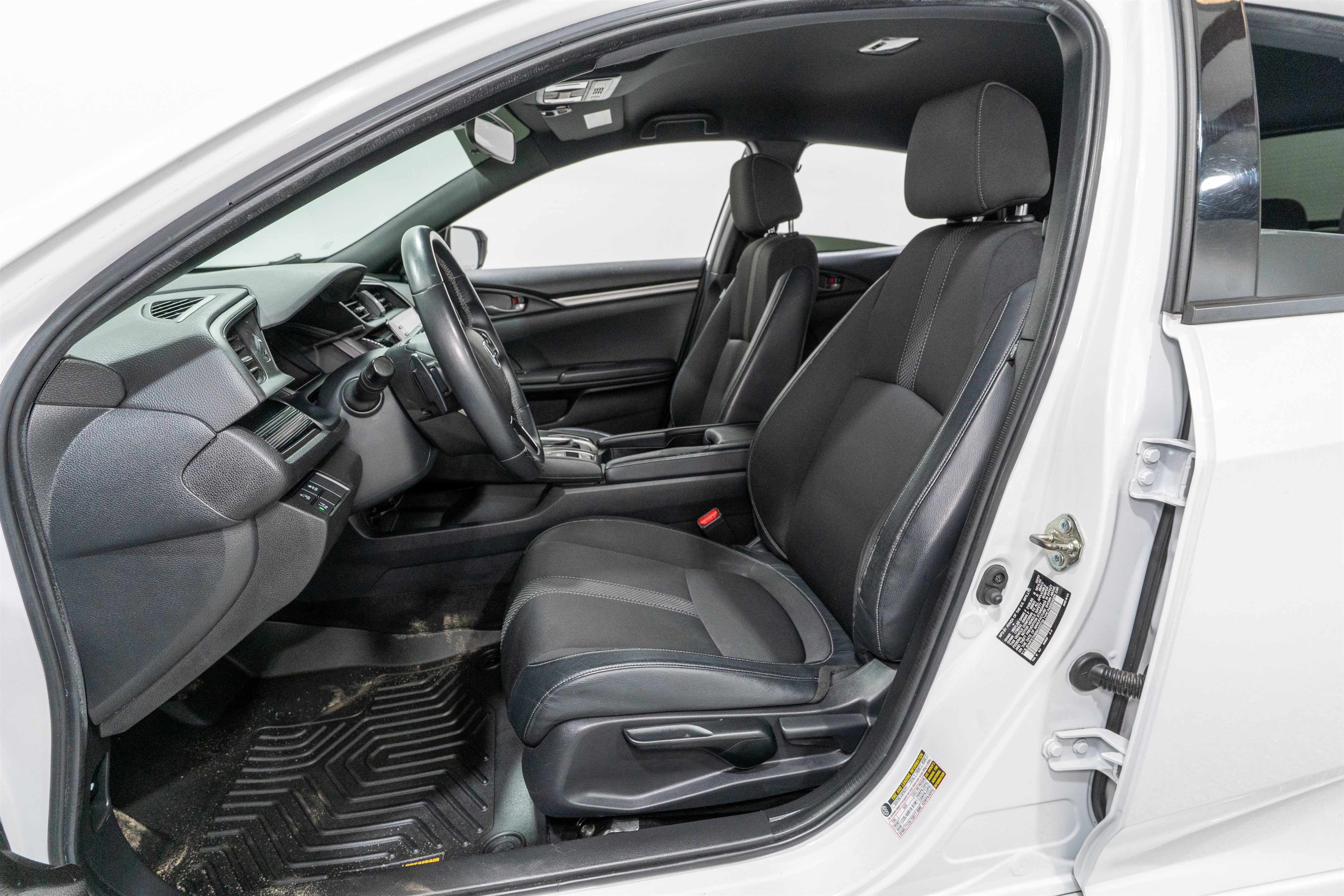 Used 2021 Honda Civic Sport image 12