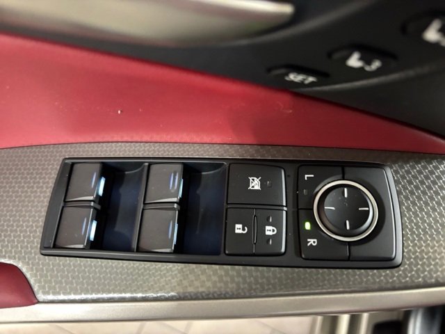 Used 2018 Lexus IS 350 image 10