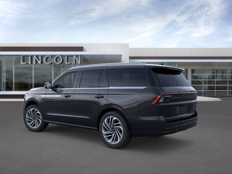New 2026 Lincoln Navigator Reserve AWD/4WD image 4