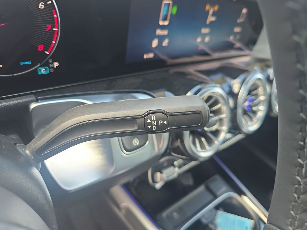 New 2026 Mercedes-Benz GLB 250 4MATIC image 23