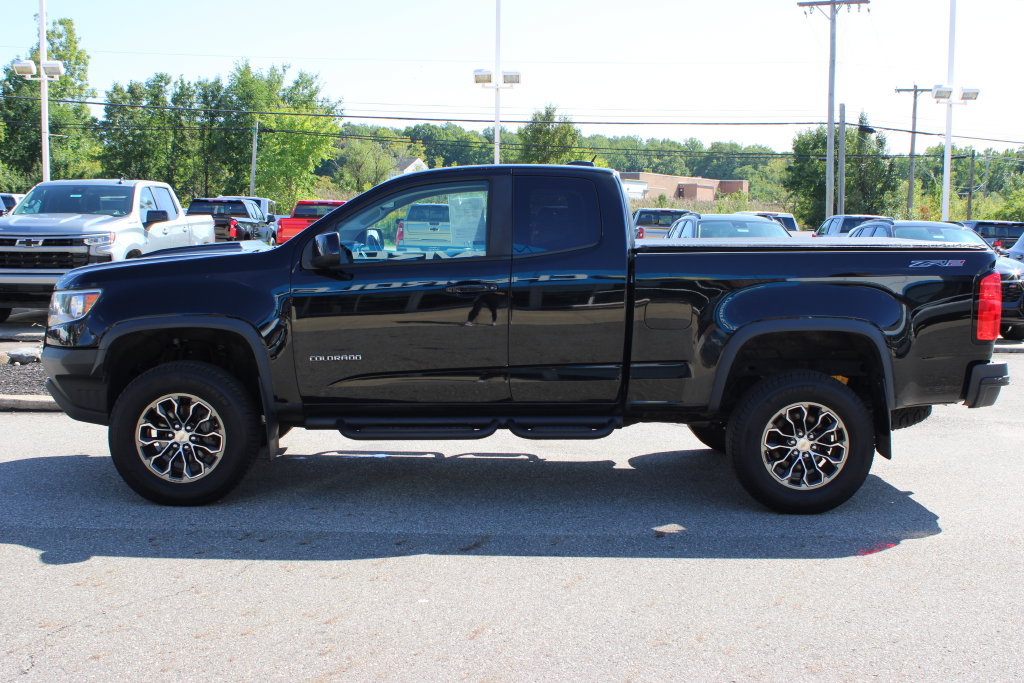 Certified 2018 Chevrolet Colorado ZR2 w/ LPO, Premium Interior Package AWD/4WD image 26