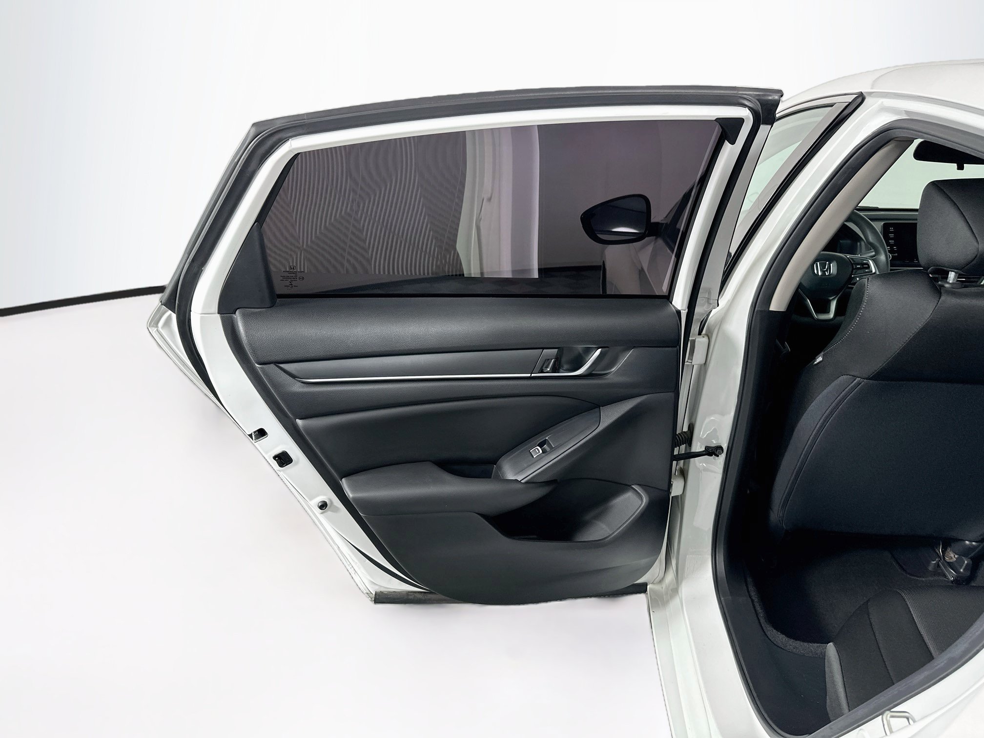 Used 2019 Honda Accord LX image 25