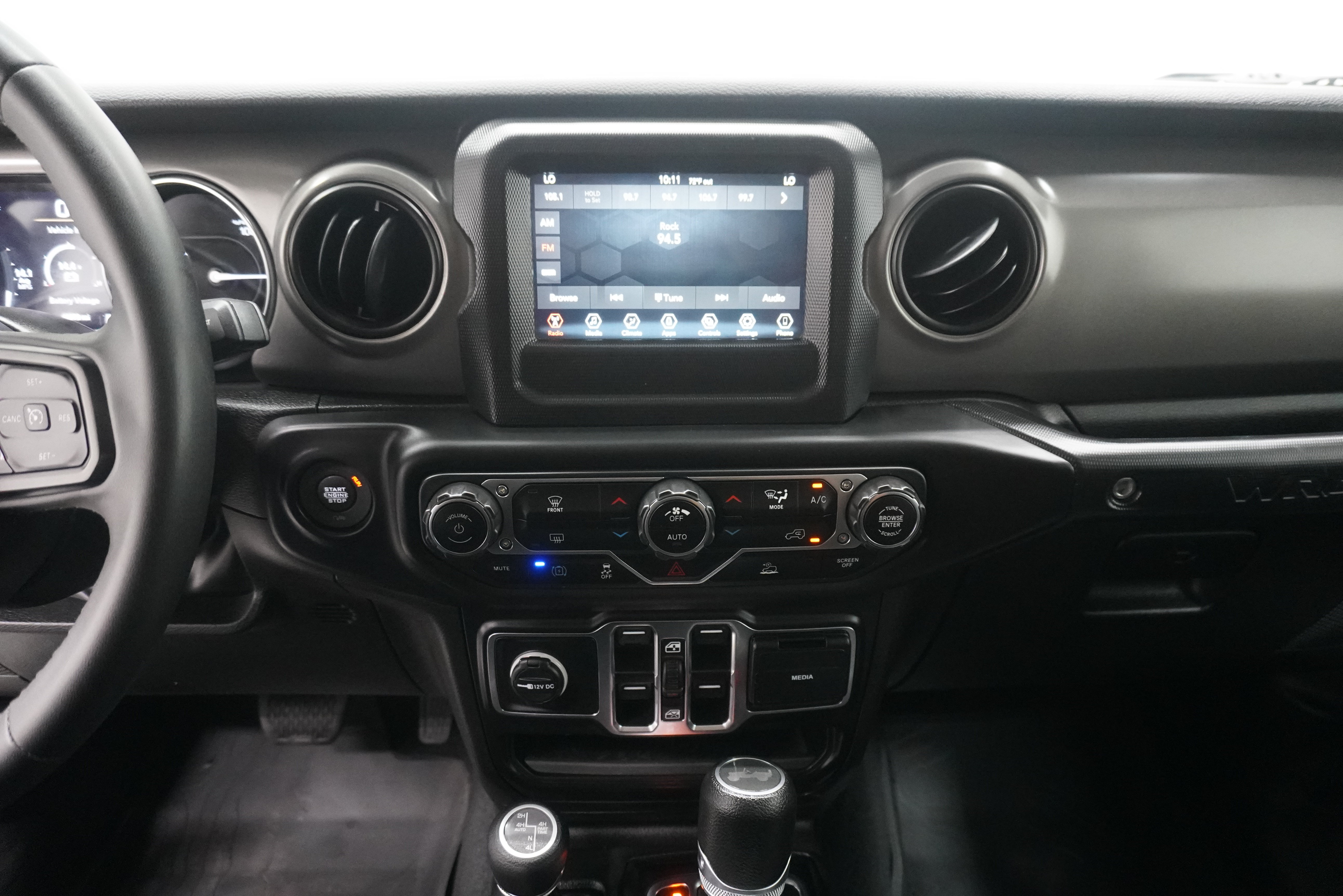 Used 2023 Jeep Wrangler Unlimited AWD/4WD image 21